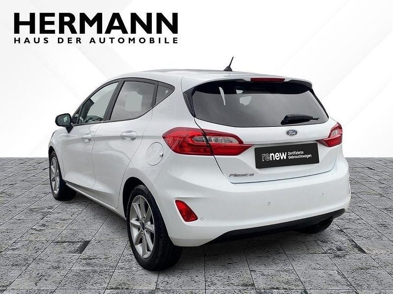 Gebraucht Ford Fiesta Cool & Connect 101 PS (74 kW) 2018 Weiß Kleinwagen