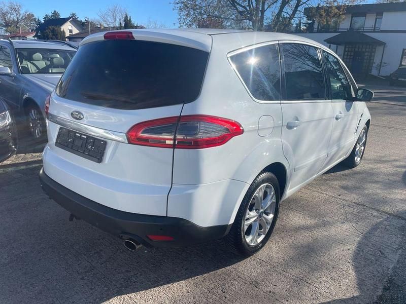 Gebraucht Ford S-MAX Titanium 203 PS (149 kW) 2010 Weiß Van / Kleinbus