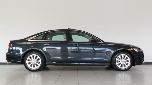 Gebraucht Audi A6 Comfort 218 PS (160 kW) 2016 Blau Limousine