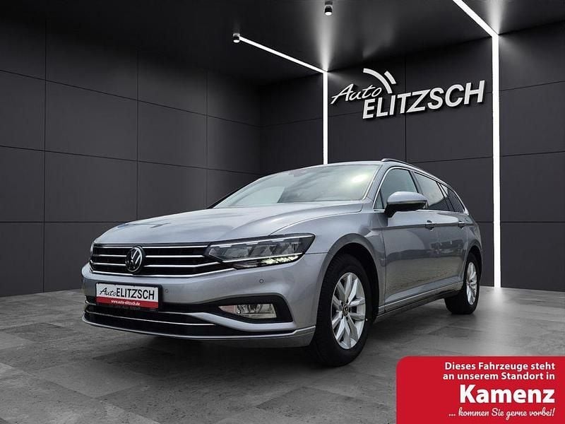Silber Gebraucht 2022 VW Passat Business Kombi | 23.450 € (Fairer Preis) - Bild 1/4