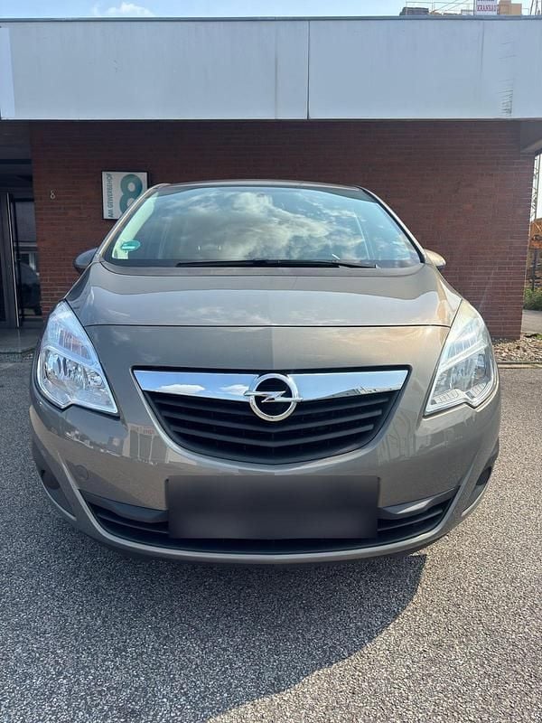 Gebraucht Opel Meriva Active 120 PS (88 kW) 2013 Braun Van / Kleinbus