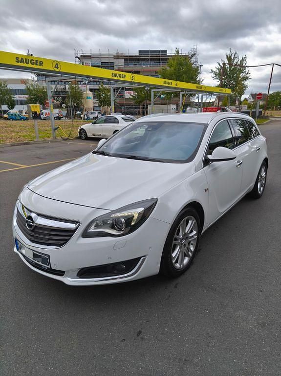Gebraucht Opel Insignia Innovation 170 PS (125 kW) 2017 Weiß Kombi