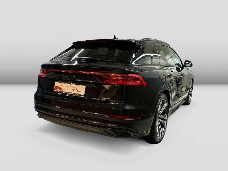 Gebraucht Audi Q8 S-Line 381 PS (280 kW) 2022 Schwarz SUV