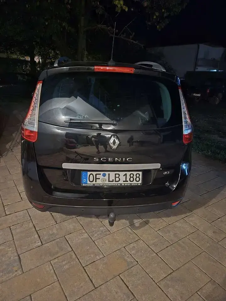 Gebraucht Renault Scénic III Bose Edition 110 PS (80 kW) 2016 Schwarz Kombi