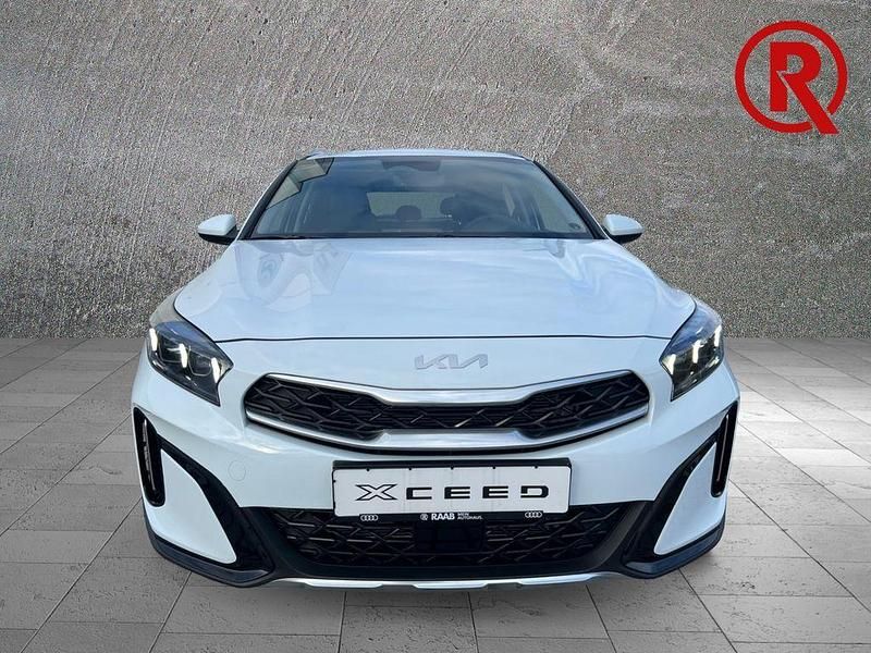 Neu Kia XCeed Vision 150 PS (110 kW) 2026 Weiss SUV