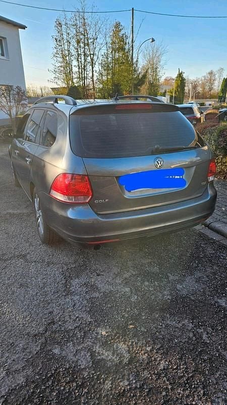 Gebraucht VW Golf VI 110 PS (80 kW) 2010 Grau Kleinwagen