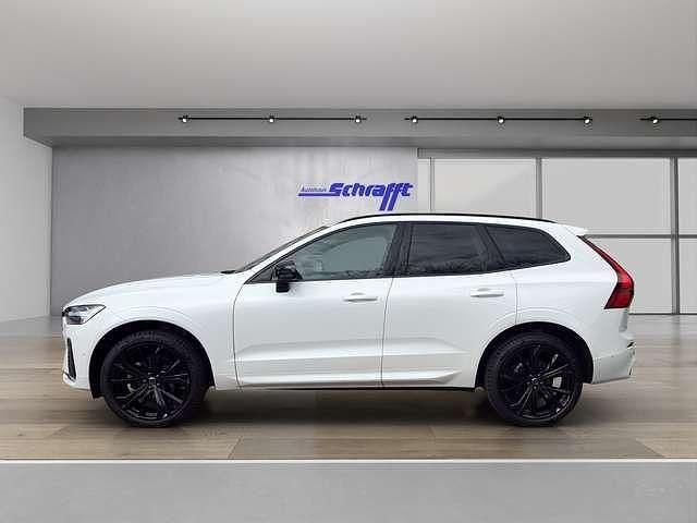 Gebraucht Volvo XC60 Plus 250 PS (183 kW) 2025 Crystal white / metallic SUV