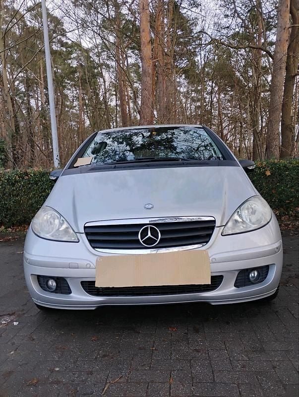 Gebraucht Mercedes A150 95 PS (69 kW) 2008 Silber Kleinwagen