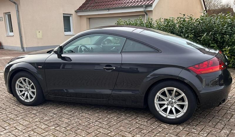 Gebraucht Audi TT 160 PS (117 kW) 2010 Andere farben Coupé