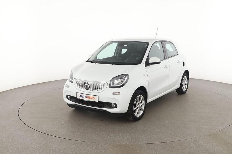 Weiß Gebraucht 2018 Smart ForFour Basis Limousine | 11.600 € (Teuer) - Bild 1/3