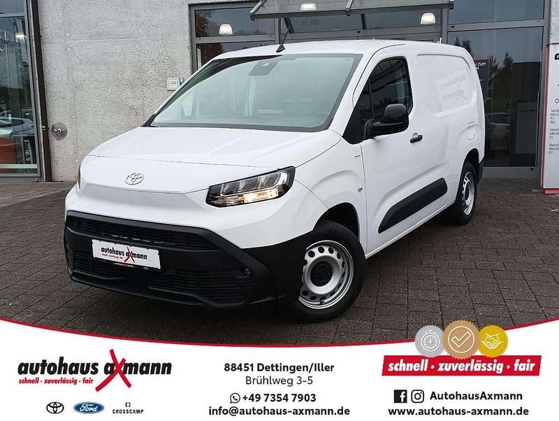 Weiß Gebraucht 2024 Toyota Proace City City Van | 24.489 € - Bild 1/4
