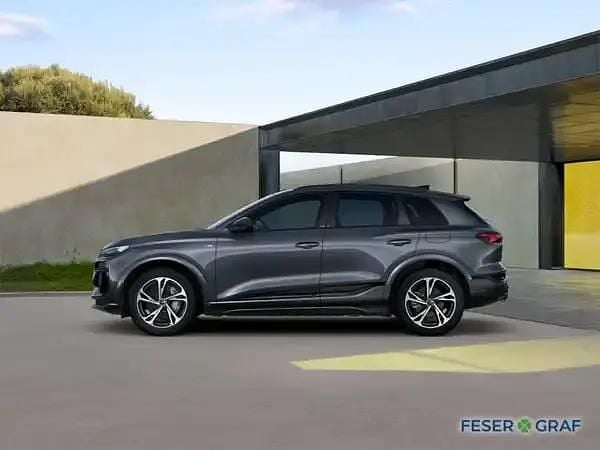Neu Audi Q6 e-tron Ambiente 225 kW (306 PS) 2026 Daytonagrau perleffekt SUV