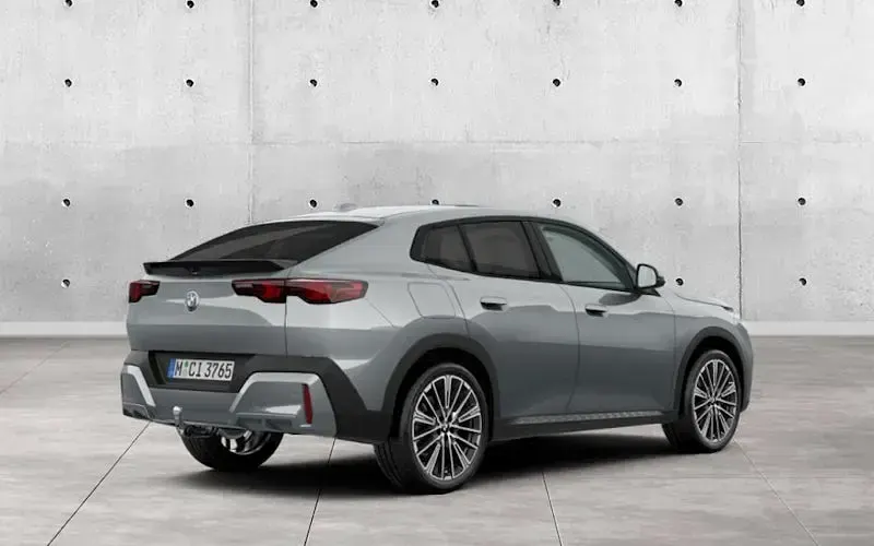 Gebraucht BMW X2 150 PS (110 kW) 2026 Grau SUV