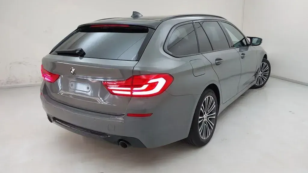 Gebraucht BMW 530 Sport Line 265 PS (194 kW) 2017 Grau Limousine
