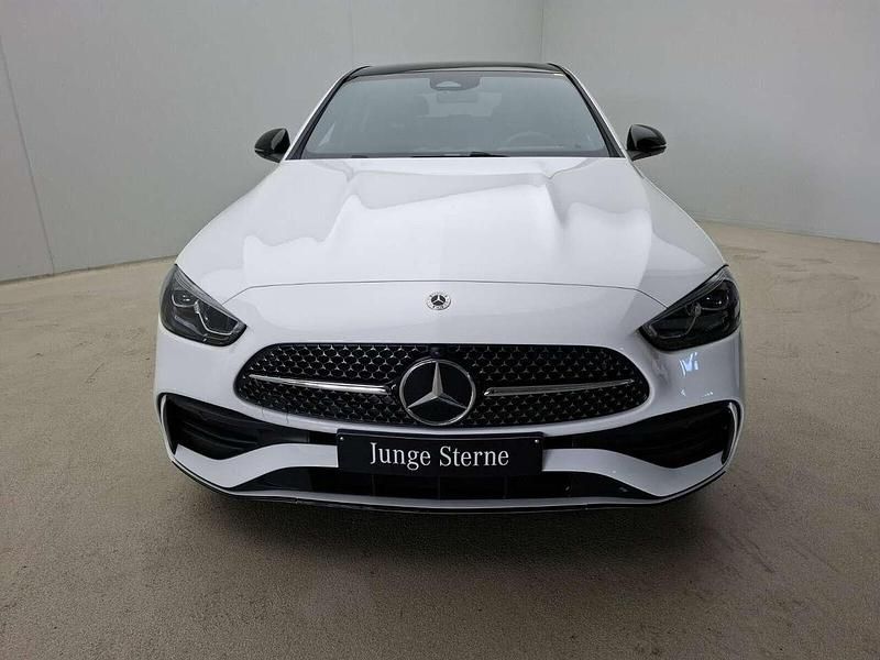 Second-hand Mercedes C180 Advanced Plus 170 CP (125 kW) 2025 Alb Berlinǎ