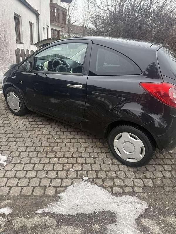 Gebraucht Ford Ka Titanium 69 PS (50 kW) 2009 Schwarz Kleinwagen