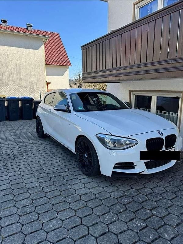 Gebraucht BMW M135 Sport Line 320 PS (235 kW) 2012 Weiß Kleinwagen