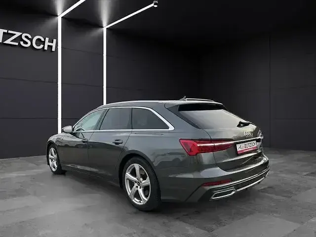 Gebraucht Audi A6 S-Line 286 PS (210 kW) 2023 Daytonagrau perleffekt Kombi