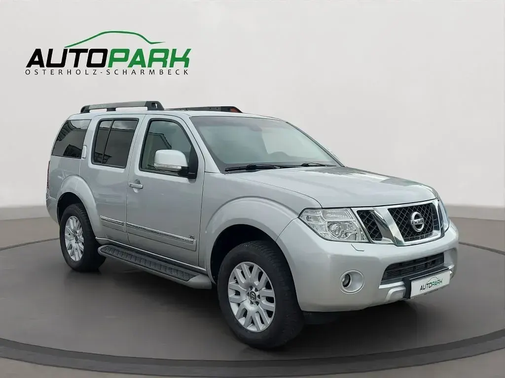 Gebraucht Nissan Pathfinder 231 PS (169 kW) 2013 Silber SUV