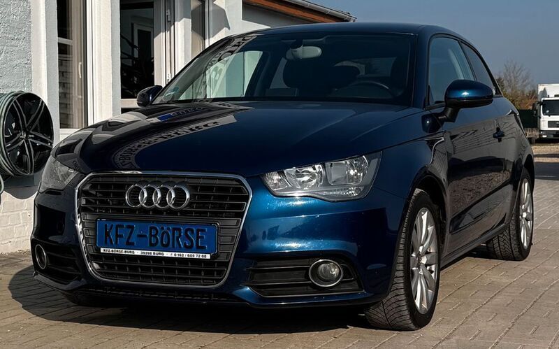 Blau Gebraucht 2014 Audi A1 Attraction Kleinwagen | 7.900 € (Fairer Preis) - Bild 1/4
