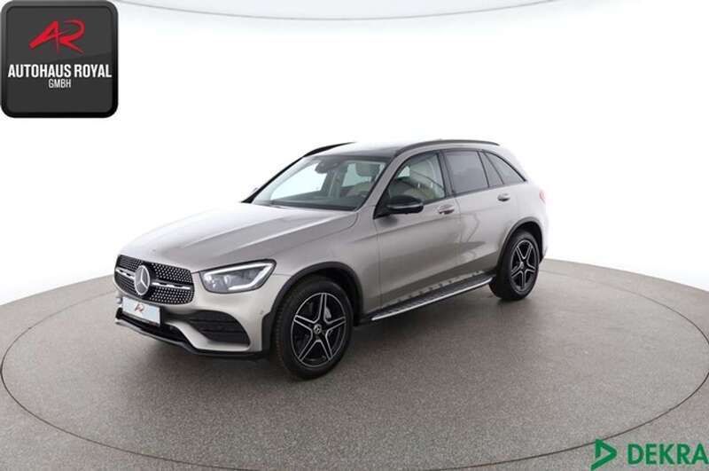 Silber (metallic) Gebraucht 2021 Mercedes GLC400d AMG SUV | 42.680 € (Superpreis) - Bild 1/4