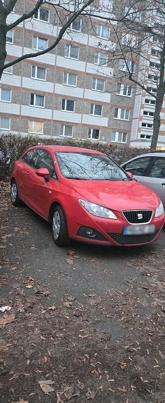 Gebraucht Seat Ibiza 70 PS (51 kW) 2011 Rot Limousine