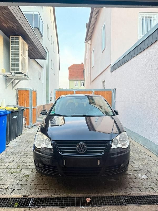 Schwarz Gebraucht 2009 VW Polo Limousine | 1.499 € (Guter Preis) - Bild 1/4