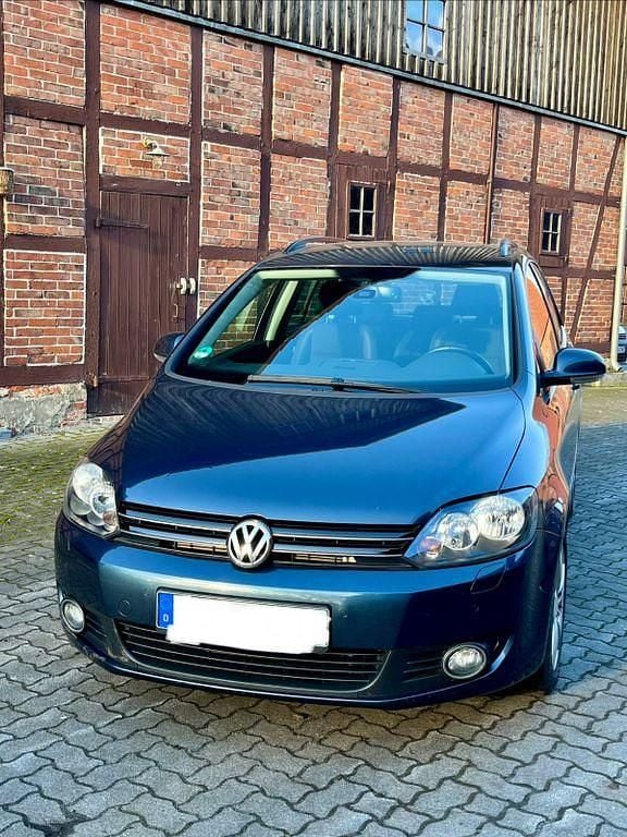 Używany VW Golf Team 105 KM (77 kW) 2011 Niebieski Minivan