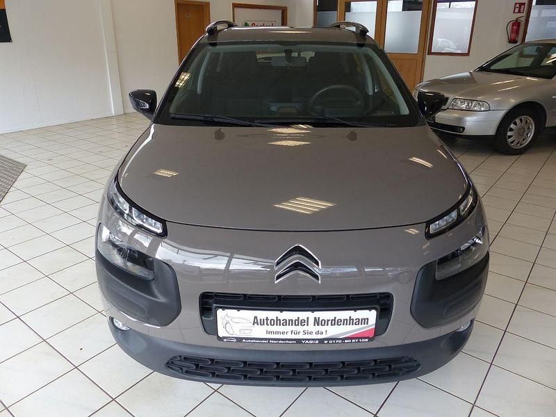Gebraucht Citroën C4 Feel 82 PS (60 kW) 2017 Braun SUV