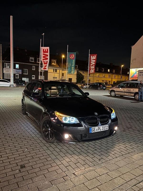 Gebraucht BMW 530 M Sport 231 PS (169 kW) 2007 Schwarz Kombi