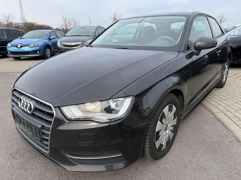 Second-hand Audi A3 Performance 110 CP (80 kW) 2014 Maro Berlinǎ
