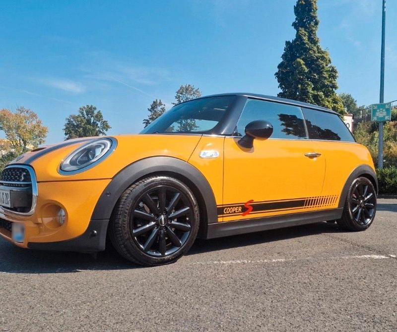 Gebraucht Mini Cooper S 192 PS (141 kW) 2016 Orange Kleinwagen