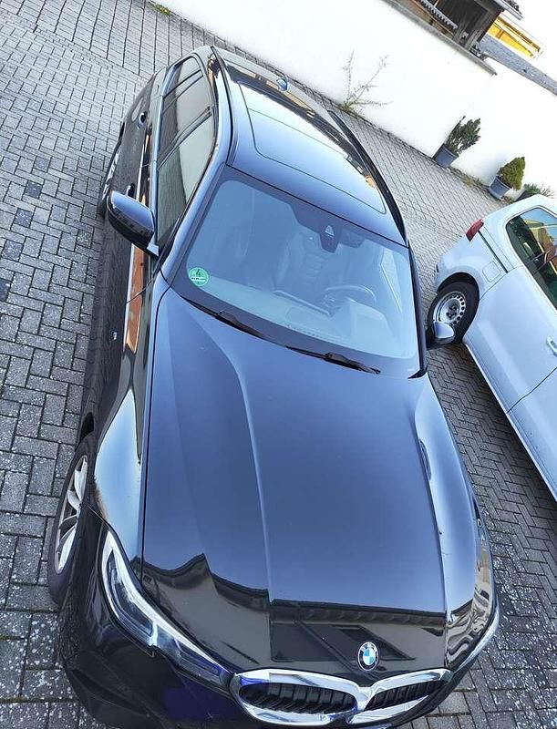 Gebraucht BMW 320 M Sport 184 PS (135 kW) 2022 Schwarz Kombi