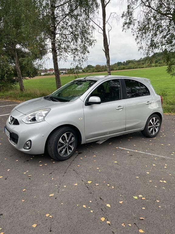 Silber Gebraucht 2015 Nissan Micra Kleinwagen | 11.400 € (Teuer) - Bild 1/4