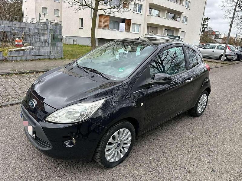Gebraucht Ford Ka Titanium 69 PS (50 kW) 2010 Midnightschwarz metallic Kleinwagen