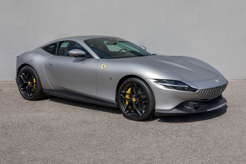 Second-hand Ferrari Roma 620 CP (456 kW) 2023 Argintiu Coupe