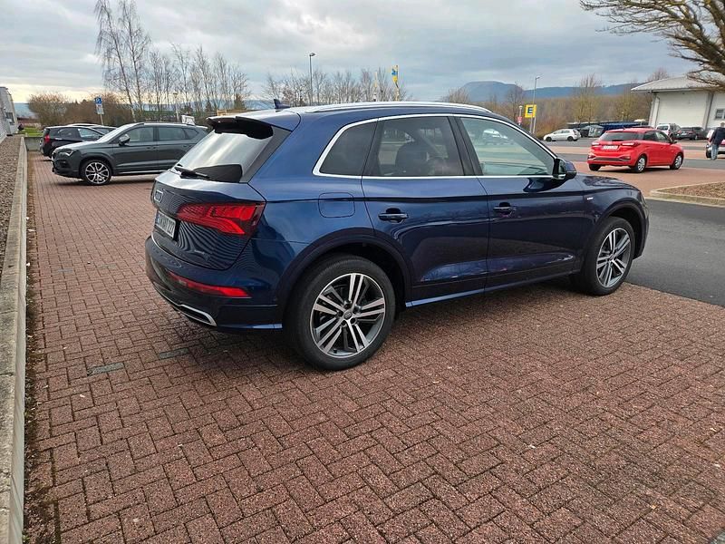 Gebraucht Audi Q5 S-Line 170 PS (125 kW) 2019 Blau SUV