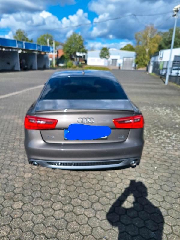 Gebraucht Audi A6 S-Line 204 PS (150 kW) 2014 Grau Limousine