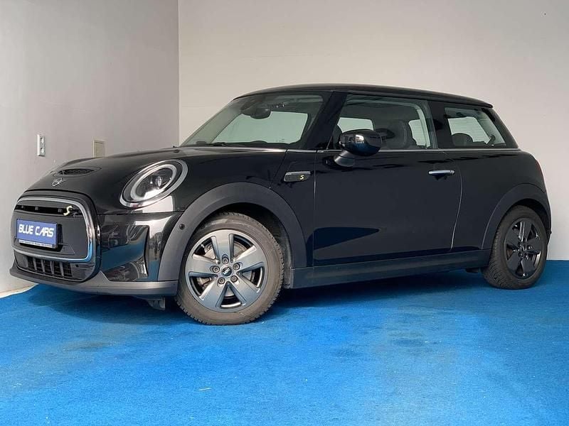 Gebraucht Mini Cooper SE Classic 135 kW (184 PS) 2023 Enigmatic black Kleinwagen