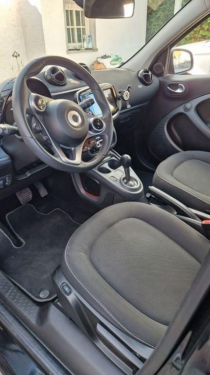 Gebraucht Smart ForFour Passion 90 PS (66 kW) 2016 Schwarz Kleinwagen