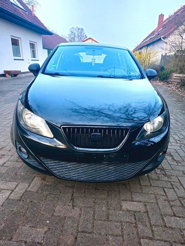 Gebraucht Seat Ibiza 70 PS (51 kW) 2011 Schwarz Kleinwagen