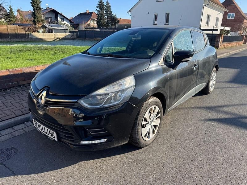 Schwarz Gebraucht 2017 Renault Clio IV Kleinwagen | 7.499 € (Fairer Preis) - Bild 1/4