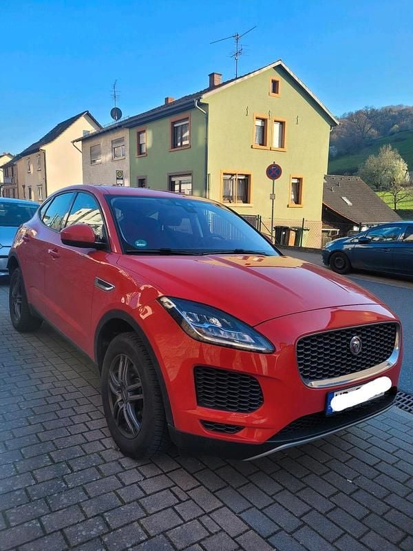Usata Jaguar E-Pace 150 CV (110 kW) 2019 Rosso SUV
