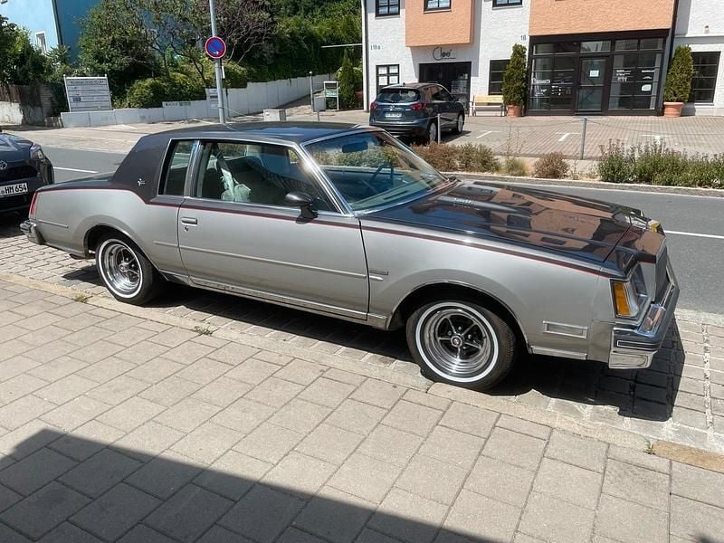 Grau Gebraucht 1979 Buick Regal Coupé | 14.000 € - Bild 1/4