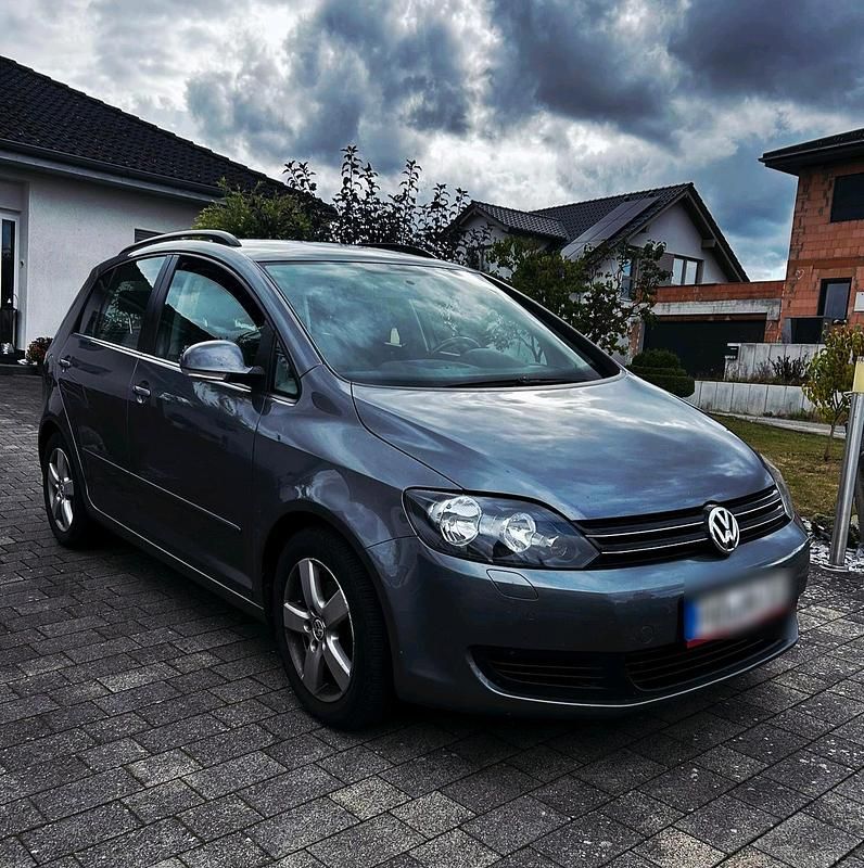 Grau Gebraucht 2010 VW Golf Plus Cross Van / Kleinbus | 2.500 € (Superpreis) - Bild 1/4