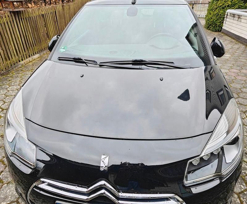 Gebraucht Citroën DS3 So Chic 102 PS (75 kW) 2015 Schwarz Cabrio
