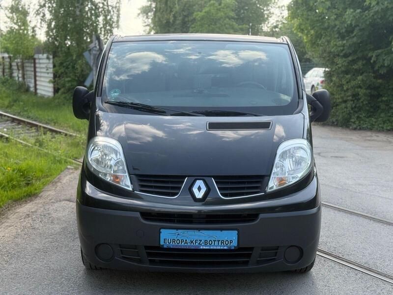 Gebraucht Renault Trafic 90 PS (66 kW) 2008 Schwarz Van / Kleinbus