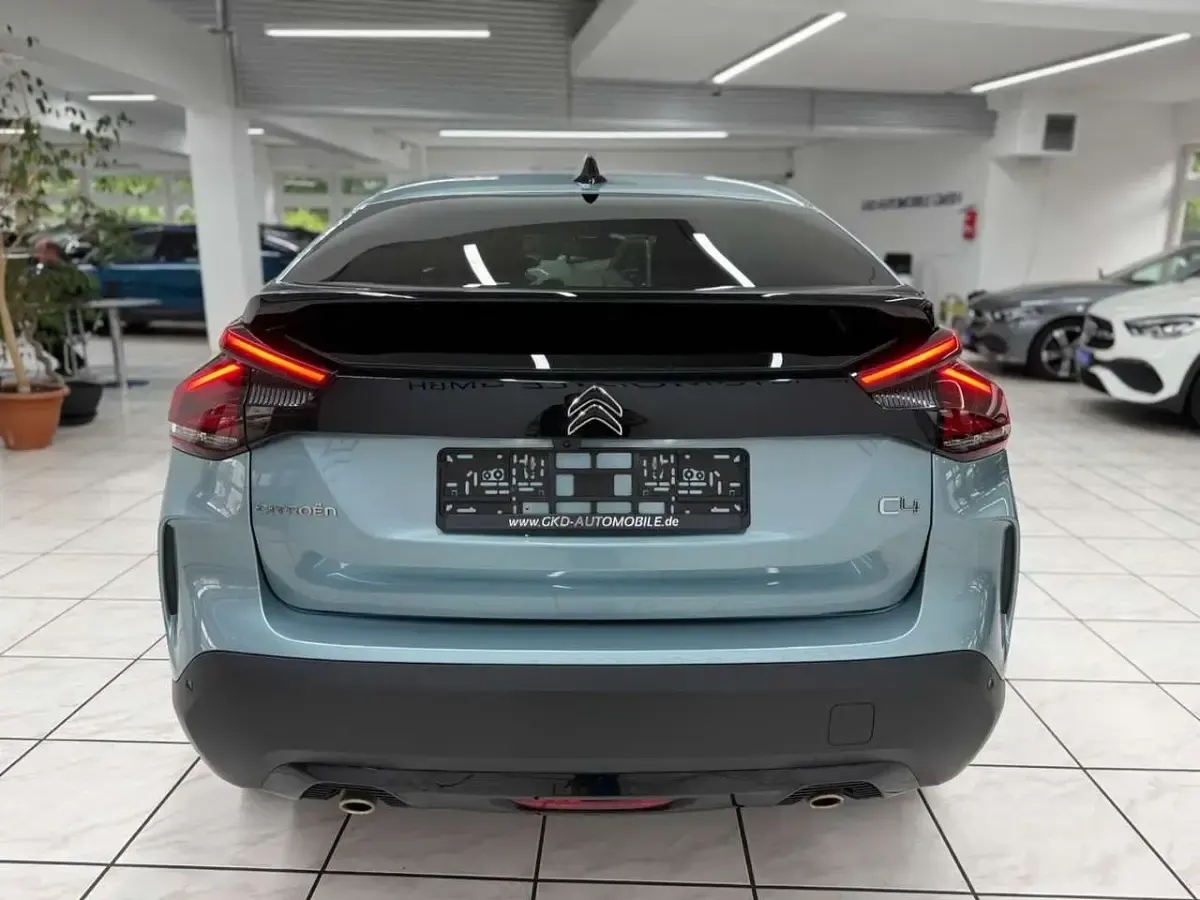 Gebraucht Citroën C4 131 PS (96 kW) 2023 Blau SUV