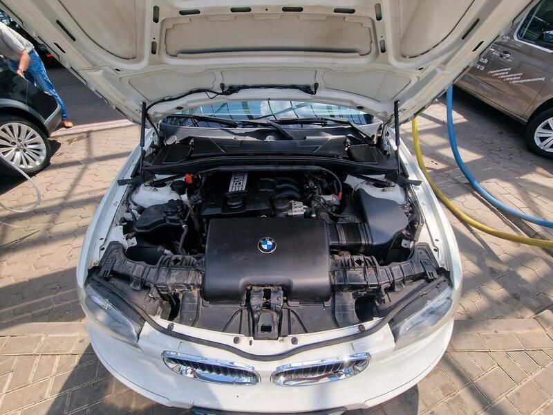 Weiß Gebraucht 2010 BMW 116 Kleinwagen | 2.900 € (Guter Preis) - Bild 1/4