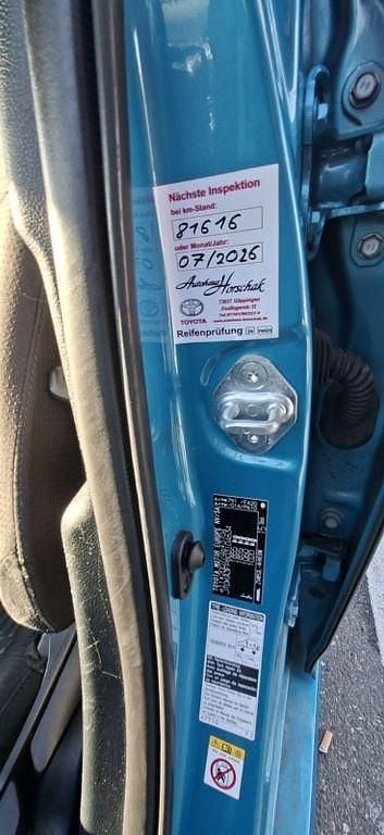 Gebraucht Toyota Prius Comfort 122 PS (89 kW) 2019 Blau Kleinwagen